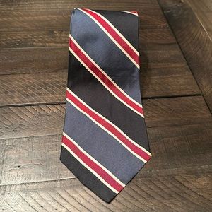 Vintage Men’s Yves Saint Laurent tie.